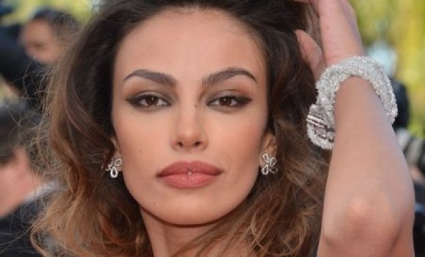 Madalina Diana Ghenea در صحنه فیلم سینمایی جوانی