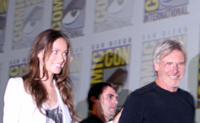  فیلم سینمایی کابوی ها و بیگانگان با حضور هریسون فورد و اولیویا وایلد