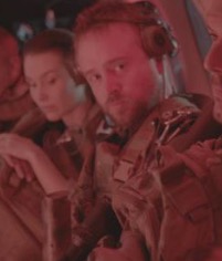 Josh Daugherty در صحنه فیلم سینمایی SEAL Patrol به همراه کریستینا آناپاو