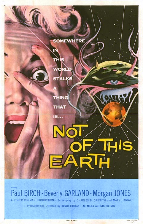 Beverly Garland در صحنه فیلم سینمایی Not of This Earth
