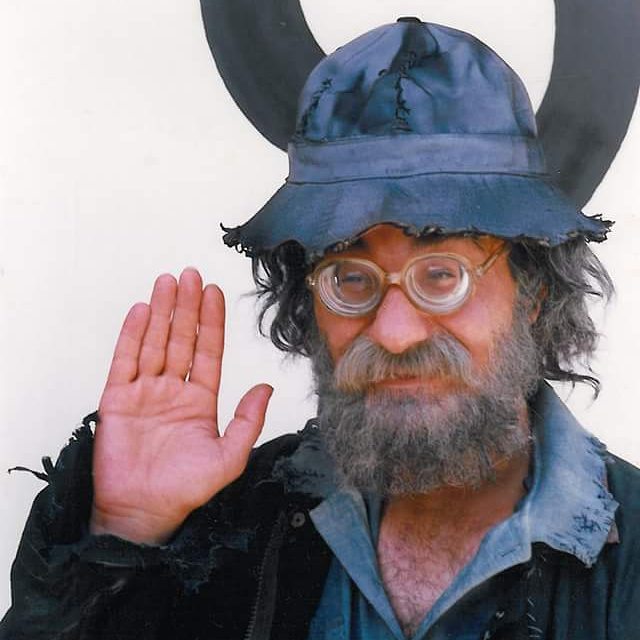 تصویری شخصی از علی عمرانی، بازیگر و کارگردان سینما و تلویزیون