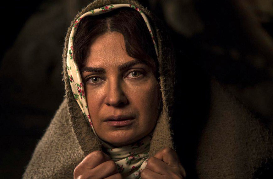  فیلم سینمایی زنانی که با گرگ‌ها دویده‌اند به کارگردانی امیراطهر سهیلی