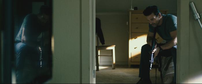 فرانک گریلو در صحنه فیلم سینمایی پاکسازی: هرج و مرج