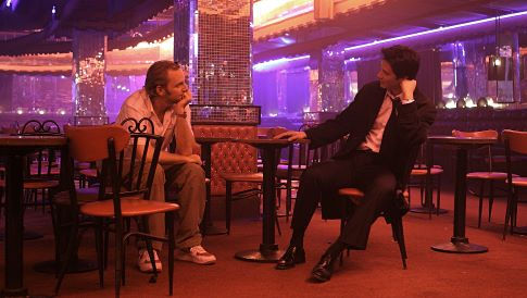 Francis Lawrence در صحنه فیلم سینمایی کنستانتین به همراه کیانو ریوز