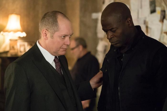 Hisham Tawfiq در صحنه سریال تلویزیونی لیست سیاه به همراه جیمز اسپیدر