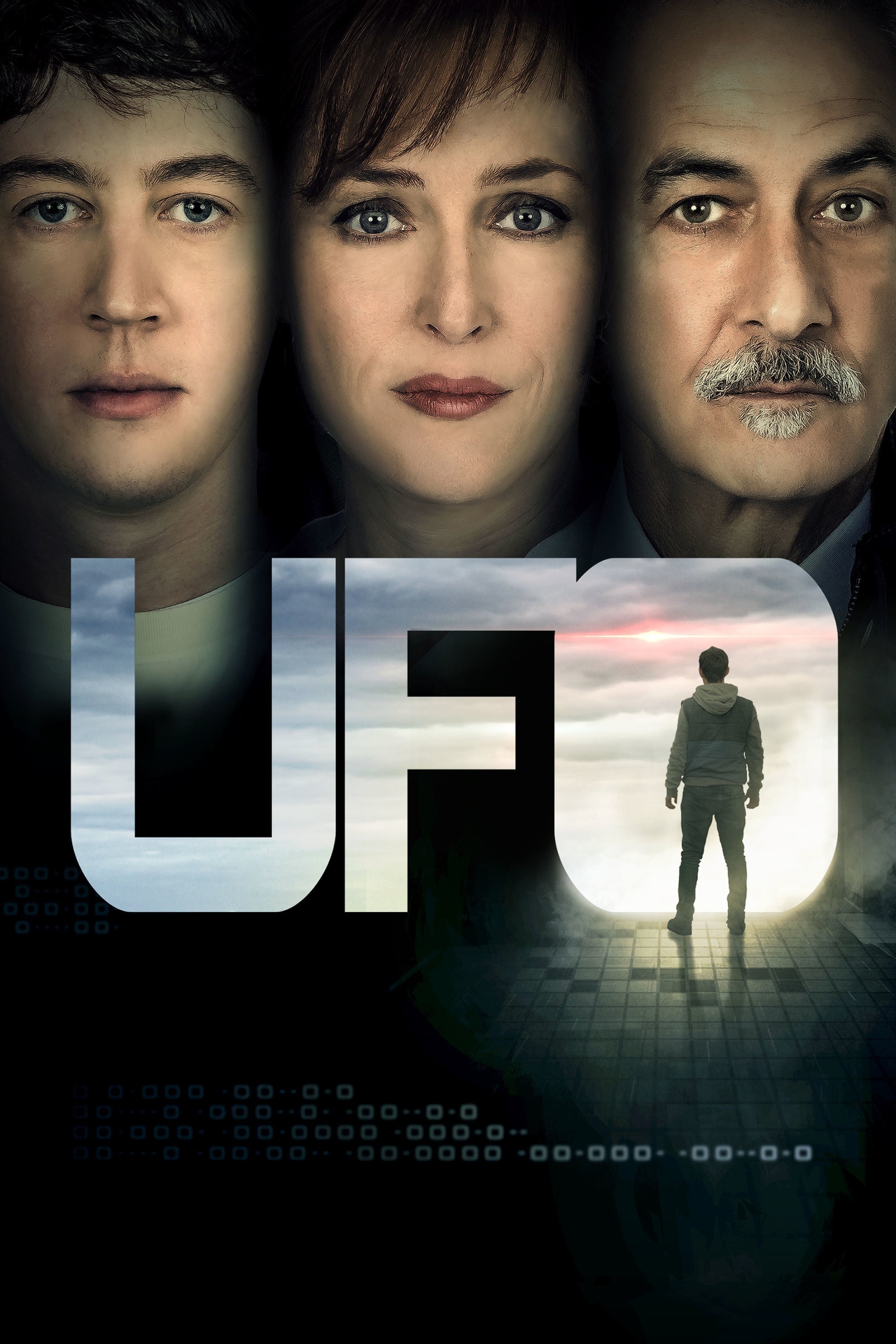 جیلین اندرسون در صحنه فیلم سینمایی UFO به همراه Alex Sharp و دیوید استراتایرن