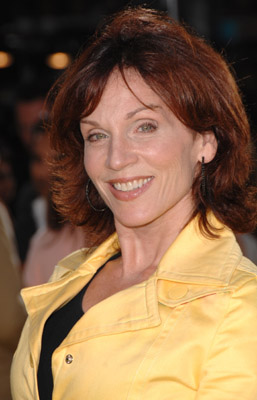 Marilu Henner در صحنه فیلم سینمایی فیلم سینمایی سیمپسون ها