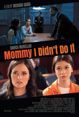 Paige Searcy در صحنه فیلم سینمایی Mommy, I Didn't Do It به همراه Danica McKellar