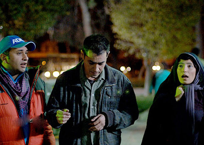 نگار جواهریان در پشت صحنه فیلم سینمایی حوض نقاشی به همراه مازیار میری و سید‌شهاب حسینی