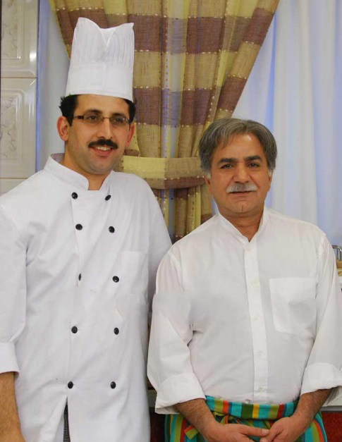 پشت صحنه سریال تلویزیونی آشپزباشی با حضور پرویز پرستویی