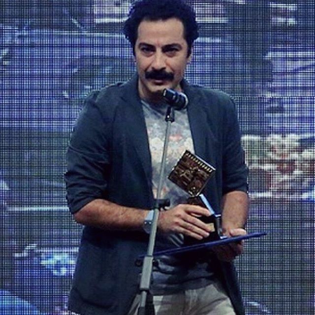 تصویری شخصی از نوید محمدزاده، بازیگر و کارگردان سینما و تلویزیون