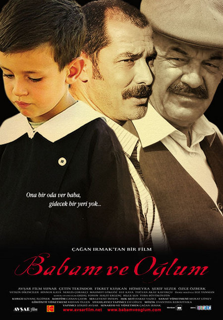 Çetin Tekindor در صحنه فیلم سینمایی My Father and Son به همراه Fikret Kuskan