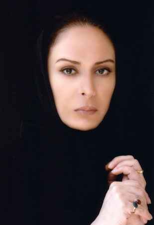 تصویری شخصی از افسانه بایگان، بازیگر و مهمان سینما و تلویزیون