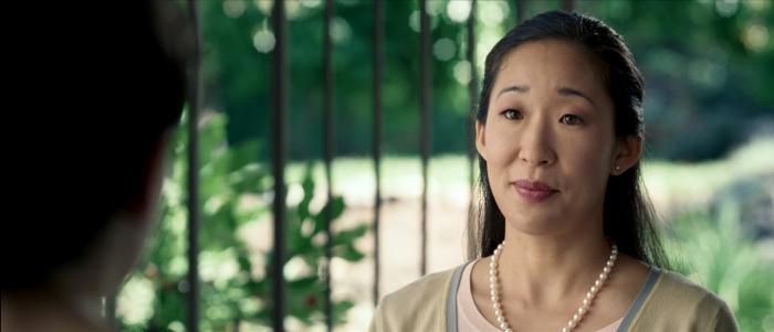 Sandra Oh در صحنه فیلم سینمایی آب نبات سخت