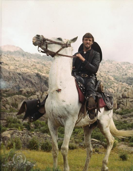  فیلم سینمایی The Hills Run Red با حضور Thomas Hunter