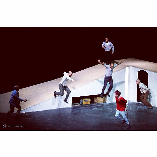 تصویری شخصی از هوتن شکیبا، بازیگر و گوینده سینما و تلویزیون