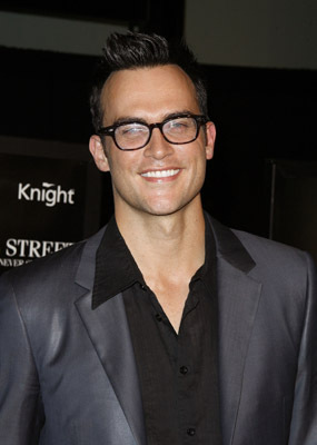 Cheyenne Jackson در صحنه فیلم سینمایی وال استریت: پول هرگز نمی خوابد