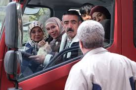  سریال تلویزیونی اسباب زحمت به کارگردانی سعید آقاخانی