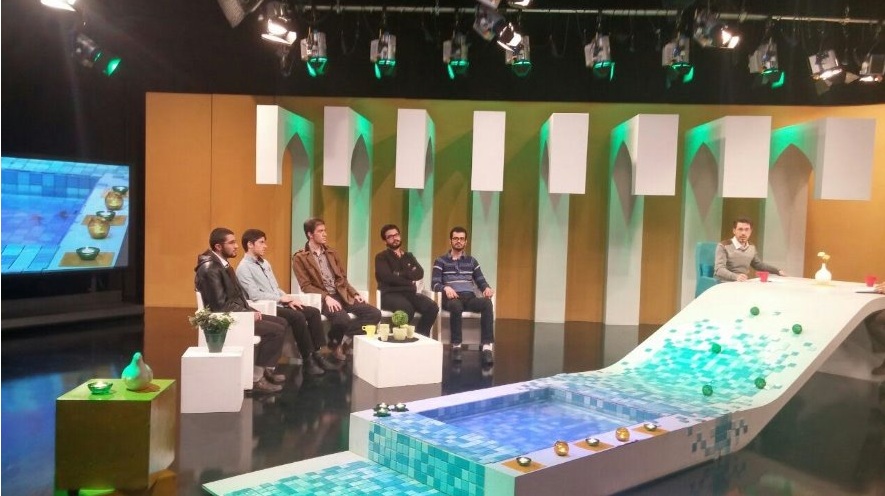  برنامه تلویزیونی قرار به کارگردانی ندارد