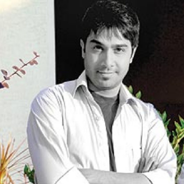 تصویری شخصی از حسین مهری، بازیگر سینما و تلویزیون