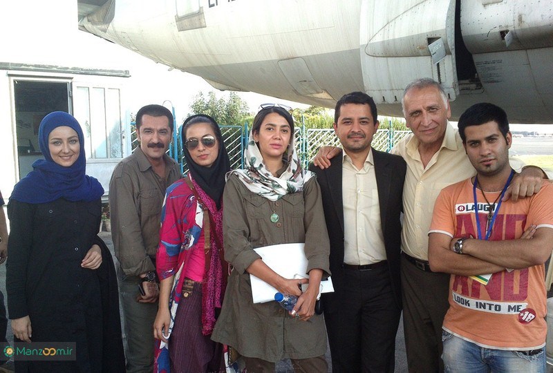 امیرحسین مدرس در پشت صحنه سریال تلویزیونی آسمان من به همراه ویدا جوان، سید‌احمد نجفی و افشین زی‌نوری