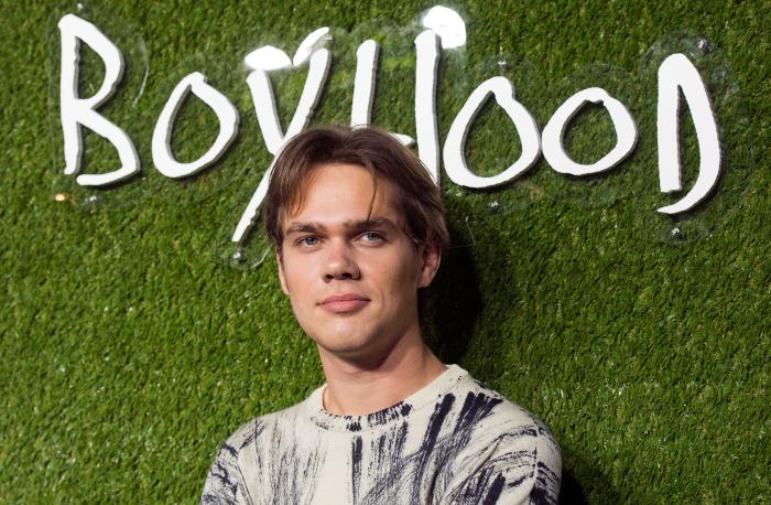 Ellar Coltrane در صحنه فیلم سینمایی پسرانگی