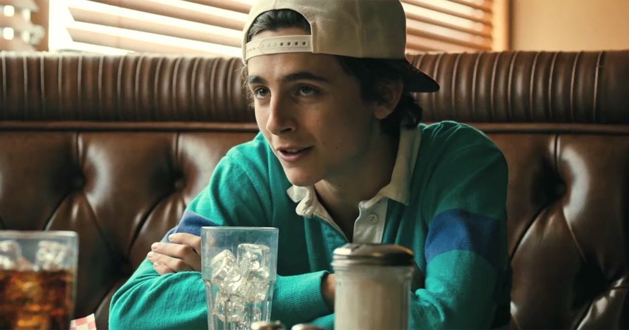 Timothée Chalamet در صحنه فیلم سینمایی Hot Summer Nights