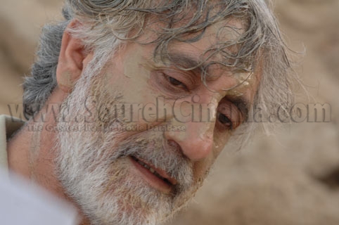 مسعود رایگان در صحنه فیلم سینمایی زادبوم