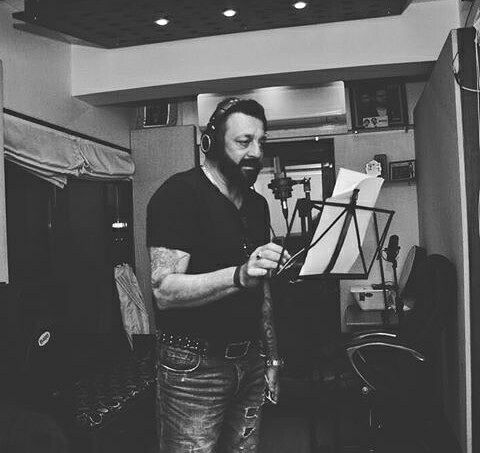  فیلم سینمایی Bhoomi به کارگردانی Omung Kumar