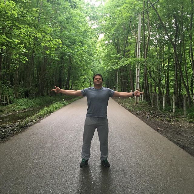 تصویری شخصی از بهزاد جعفری، بازیگر و طراح صحنه سینما و تلویزیون