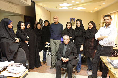 تصویری شخصی از عزت‌الله انتظامی، بازیگر و نویسنده سینما و تلویزیون