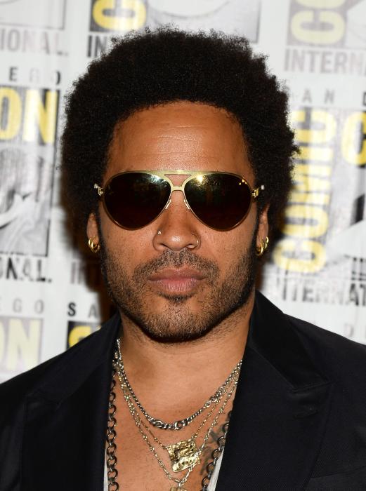 Lenny Kravitz در صحنه فیلم سینمایی عطش مبارزه: اشتعال