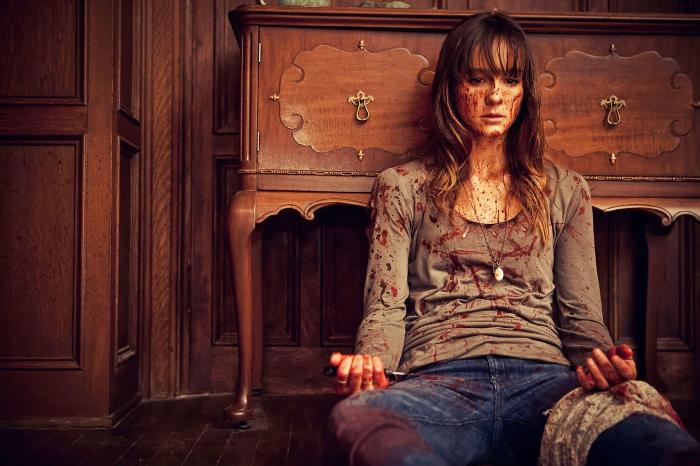 Sharni Vinson در صحنه فیلم سینمایی تو نفر بعدی هستی