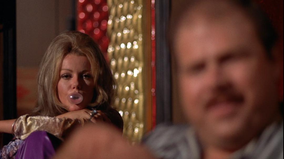 Cliff Emmich در صحنه فیلم سینمایی Payday به همراه آنا کاپری