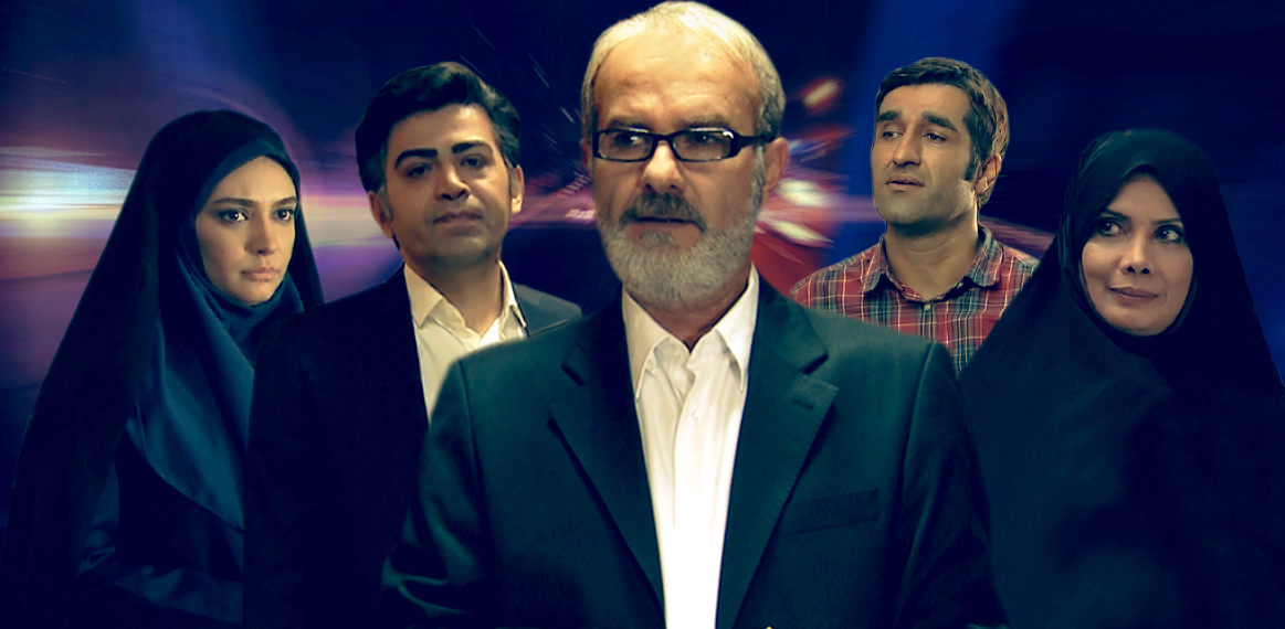 عاطفه رضوی در صحنه سریال تلویزیونی سال‌های ابری به همراه لیندا کیانی، علی عمرانی، پژمان جمشیدی و حمید ابراهیمی