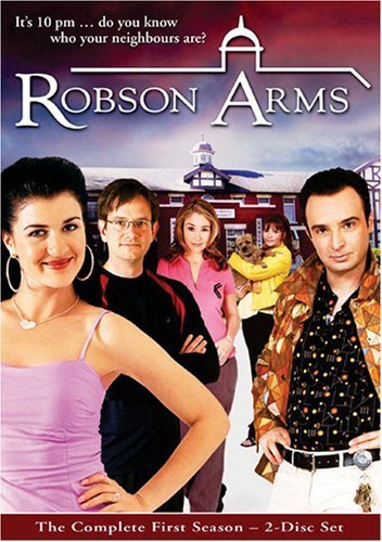 جان کاسینی در صحنه سریال تلویزیونی Robson Arms به همراه Gabrielle Miller و Mark McKinney