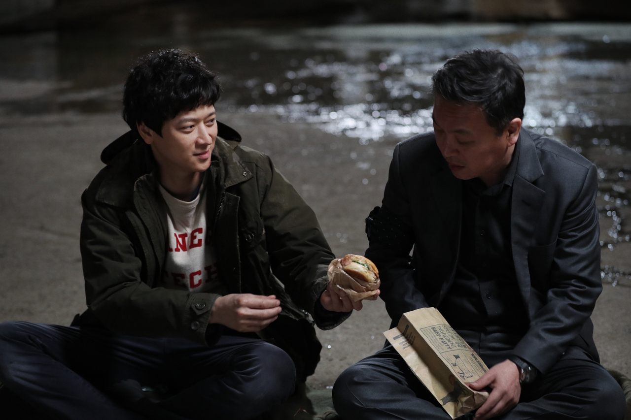  فیلم سینمایی Golden Slumber با حضور Eui-sung Kim و Dong-won Kang
