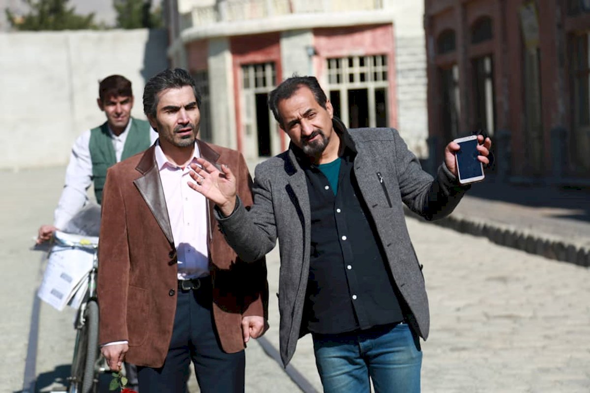 پشت صحنه برنامه تلویزیونی تازه شو به کارگردانی عرفان احتشامی