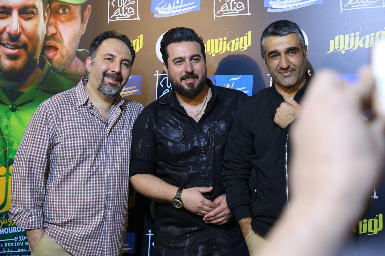 محسن کیایی در اکران افتتاحیه فیلم تلویزیونی لونه زنبور به همراه پژمان جمشیدی