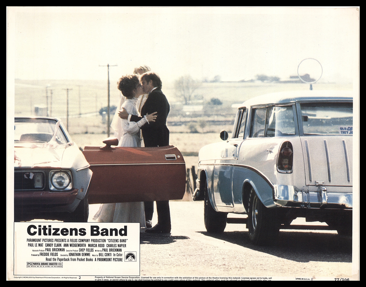 کندی کلارک در صحنه فیلم سینمایی Citizens Band به همراه Paul Le Mat
