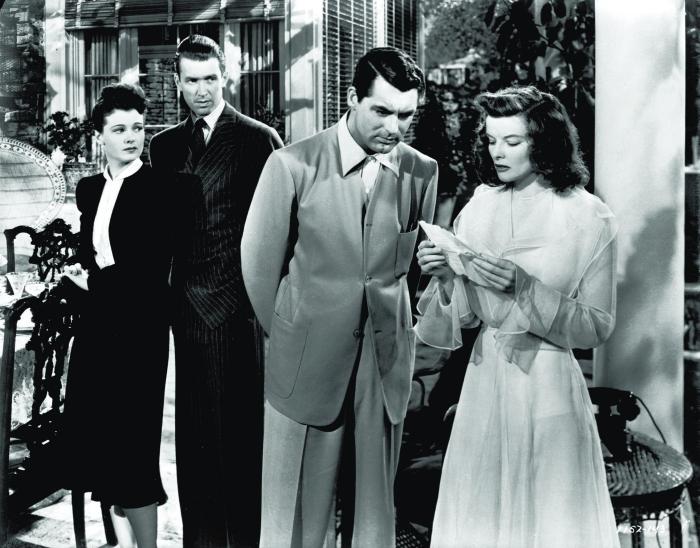 کاترین هپبورن در صحنه فیلم سینمایی The Philadelphia Story به همراه Ruth Hussey، جیمزاستوارت و کری گرانت