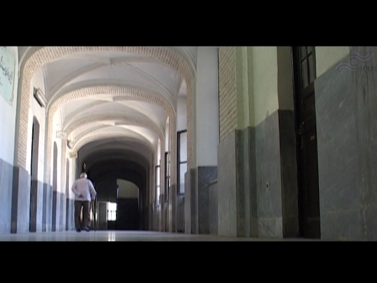  فیلم سینمایی خون است دلم برای ایران به کارگردانی سیدجواد میرهاشمی