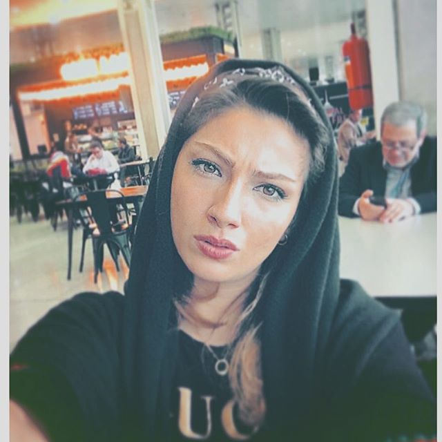 تصویری شخصی از مهیا دهقانی، بازیگر سینما و تلویزیون