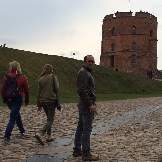 تصویری شخصی از عارف لرستانی، بازیگر و کارگردان سینما و تلویزیون
