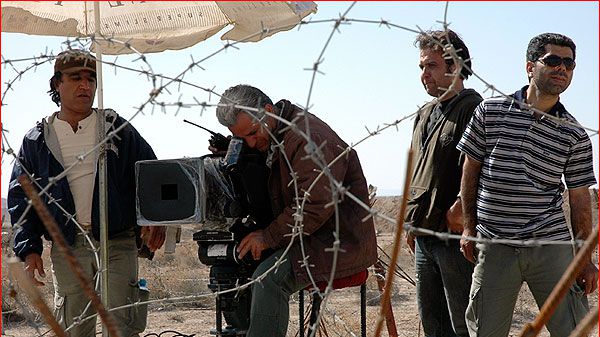 پشت صحنه سریال تلویزیونی در چشم باد به کارگردانی مسعود جعفری‌جوزانی