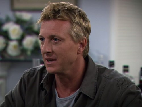 William Zabka در صحنه سریال تلویزیونی آشنایی با مادر