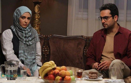 لیندا کیانی در صحنه سریال تلویزیونی نفس گرم به همراه حامد کمیلی