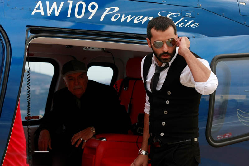  فیلم سینمایی قلاده های طلا به کارگردانی ابوالقاسم طالبی