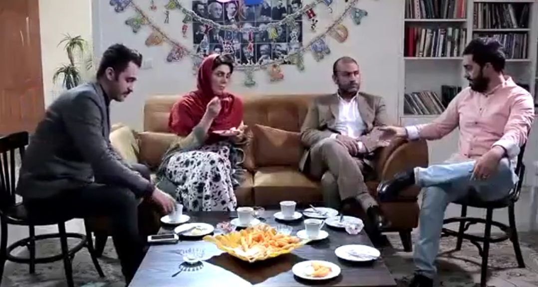 تصویری از مهدی حدادی، بازیگر سینما و تلویزیون در پشت صحنه یکی از آثارش