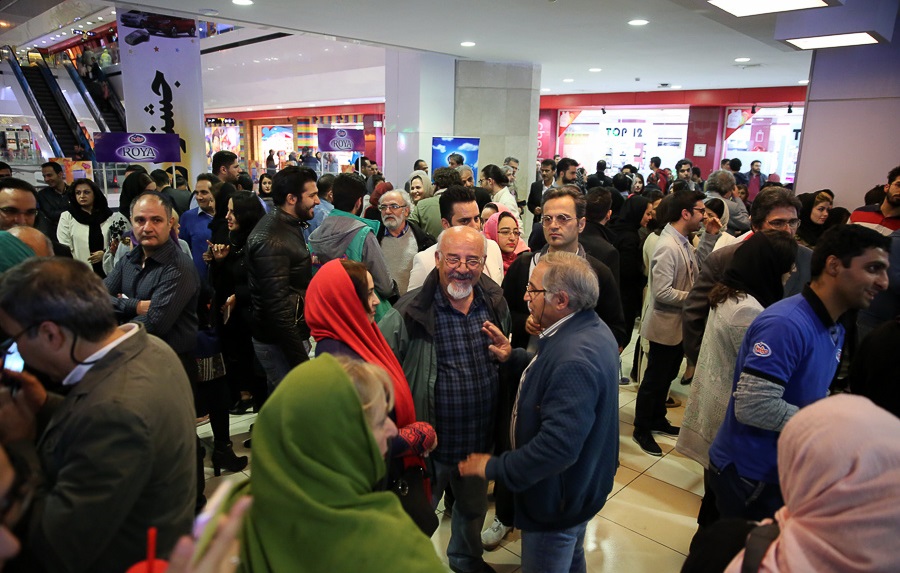اکران افتتاحیه فیلم سینمایی وقتی برگشتم... به کارگردانی وحید موسائیان